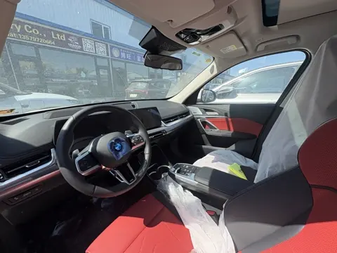 BMW X1 xDrive25Li center console and dashboard