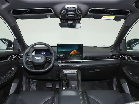 Geely Coolray Full Option interior dashboard and panoramic sunroof