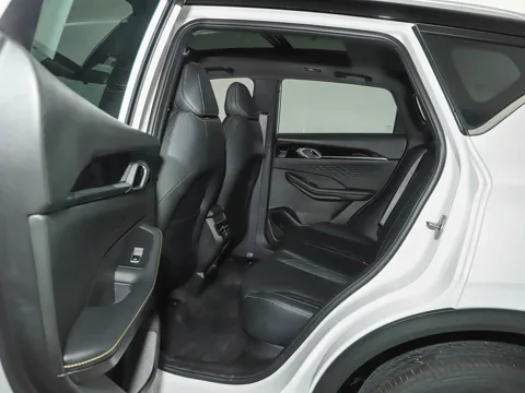 Geely Coolray Full Option rear seat space