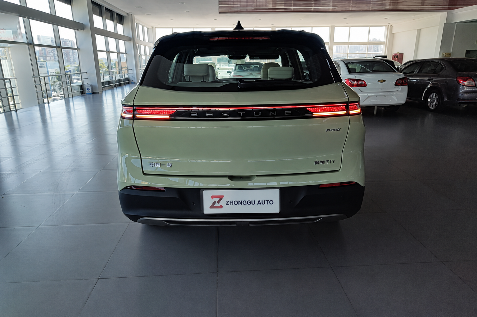 Used 2025 Bestune Yueyi 07 210 km photo 3